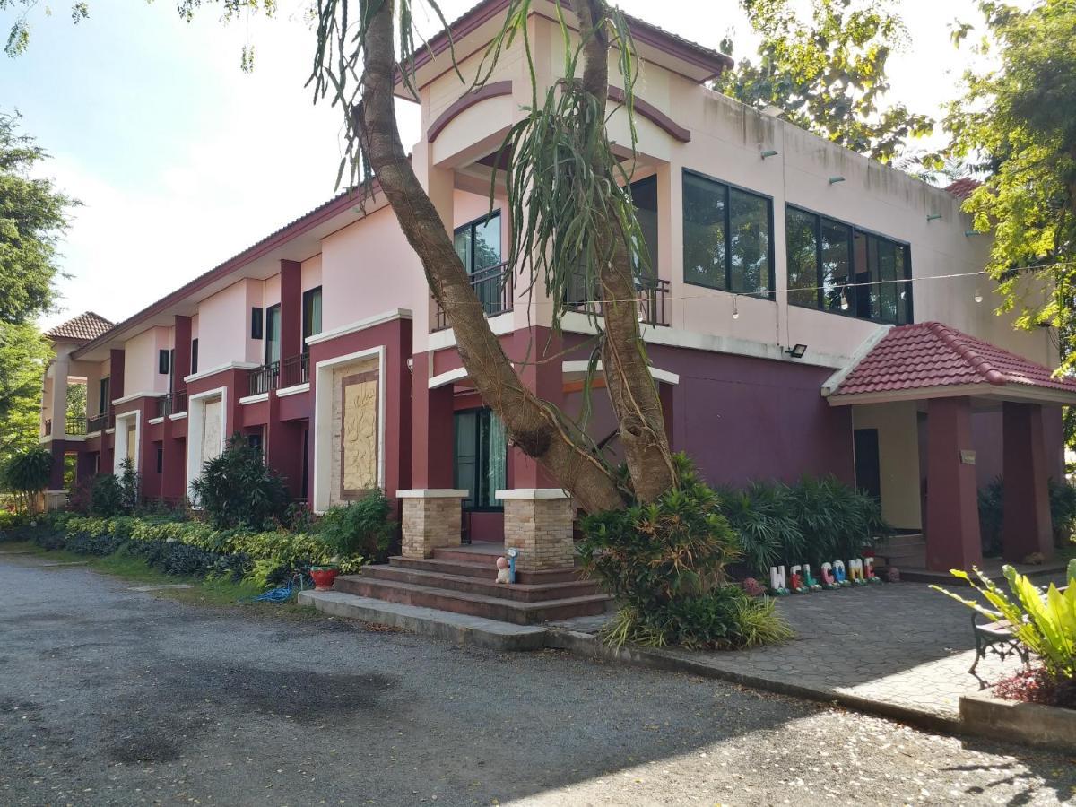 Sand Paisan Resort Pak Chong Exterior foto